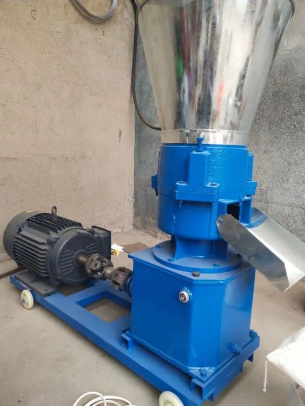 小型饲料颗粒机多少钱一台