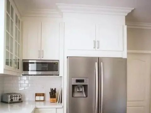 神级厨房收纳法 让你的厨房空间利用到极致，从此告别杂乱