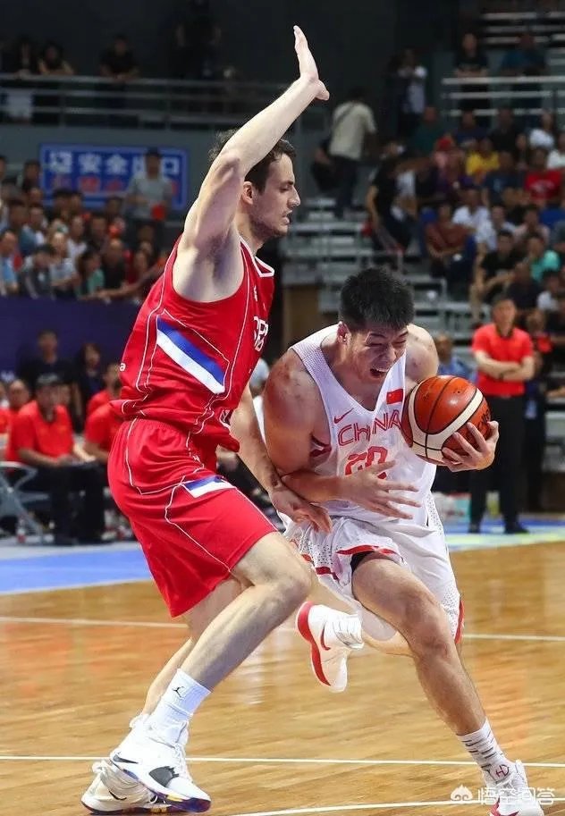 中国男篮vs塞尔维亚冲突