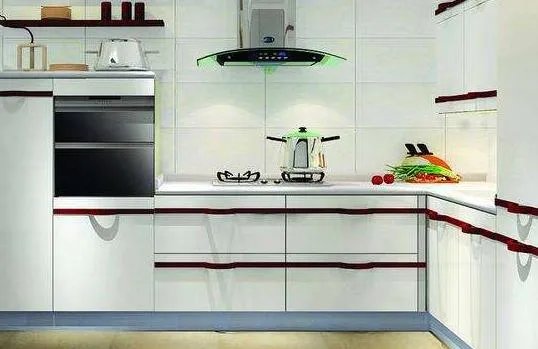 年代厨卫加盟店的分析 介绍年代厨卫产品安装