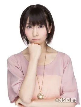 秦佐和子的人物概况