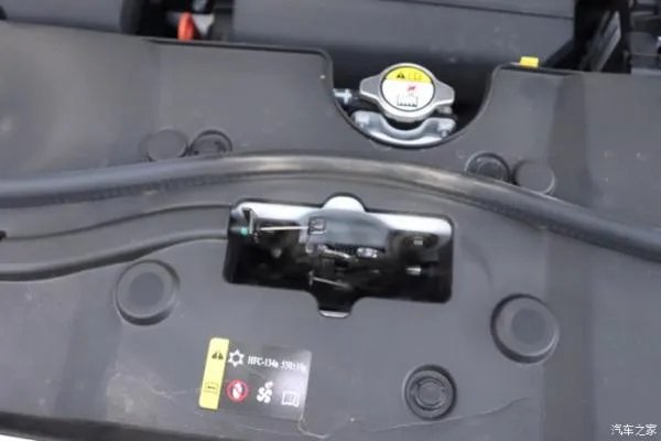 没有一个冬天不可逾越，没有一个春天不会来临，感谢哈弗M6相伴