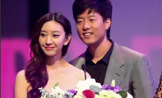 唐一菲凌萧肃怎么认识的：唐一菲凌萧肃坎坷的情感经历