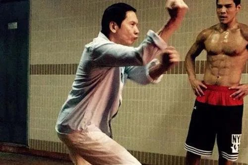 向华强儿子娶回女神，他的女儿现状如何？