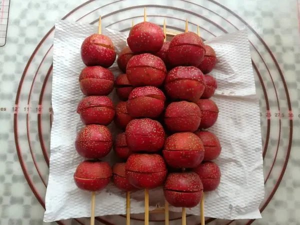 冰糖葫芦制作方法