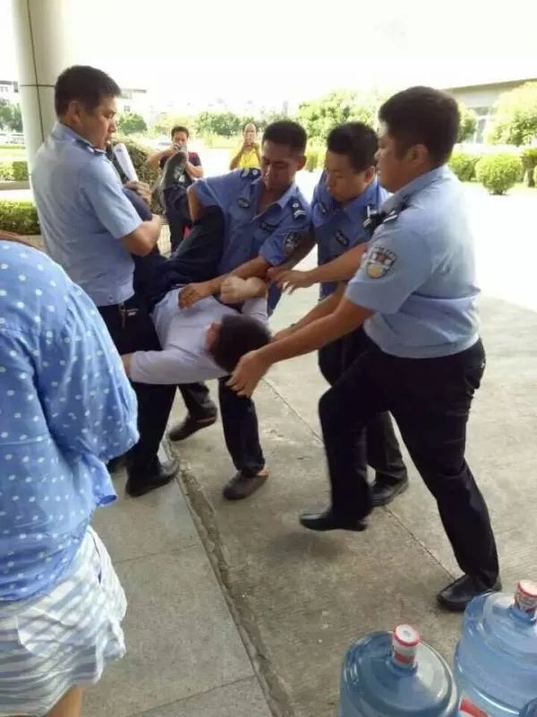 恩智浦半导体公司的简介