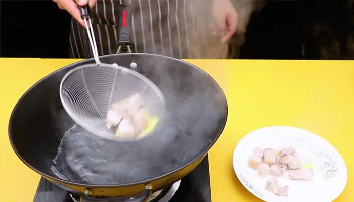 笋干烧肉的做法 笋干红烧肉怎么做