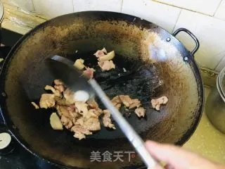 辣椒炒肉片