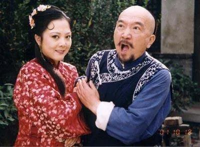 《神医喜来乐》片尾曲歌名？