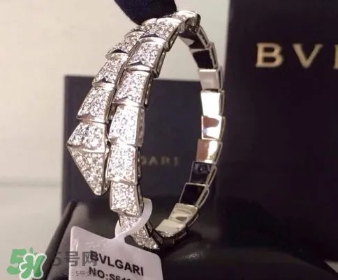 宝格丽蛇形手镯多少钱？宝格丽蛇形手镯专柜价格