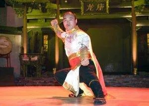 李天金是哪的人？干什么的？