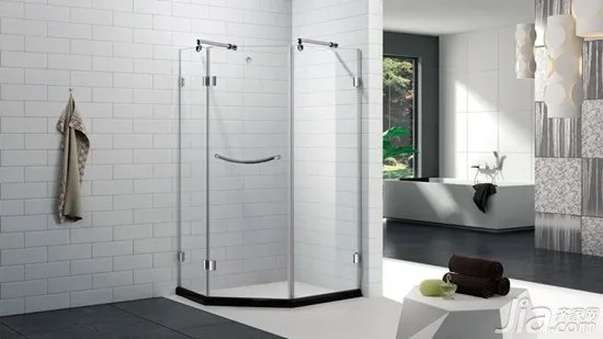 卫生间淋浴房如何保养