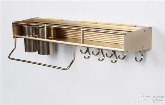 12种厨房收纳架 帮你腾出更多烹饪空间