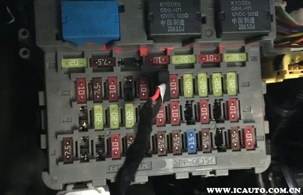 修车店装个行车记录仪多少钱？行车记录仪安装方法