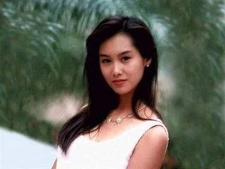 朱茵和周星驰是什么关系？