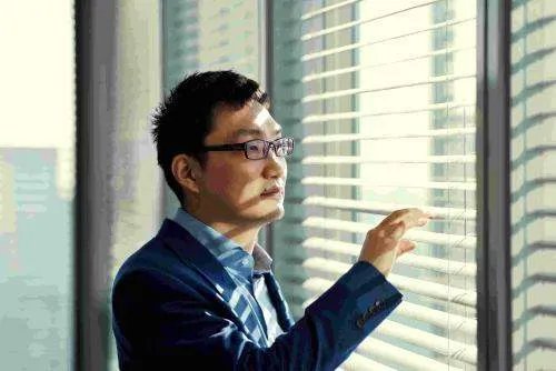 黄峥辞任拼多多董事长，你觉得他做出此举是出自何种想法？