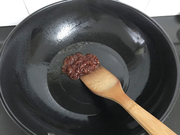 烤鱼的制作方法和配料是什么？