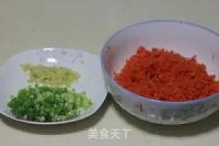 羊肉胡萝卜水饺
