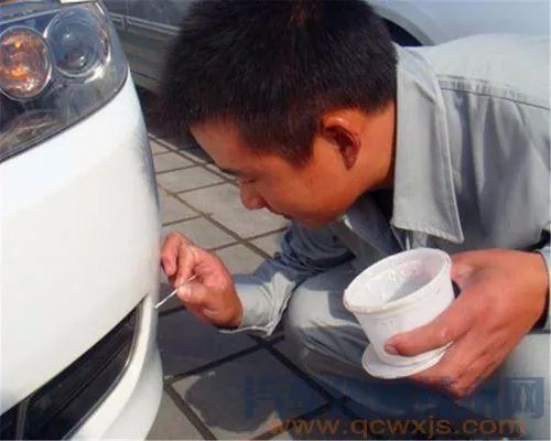 8种汽车车身玻璃划痕修复方法