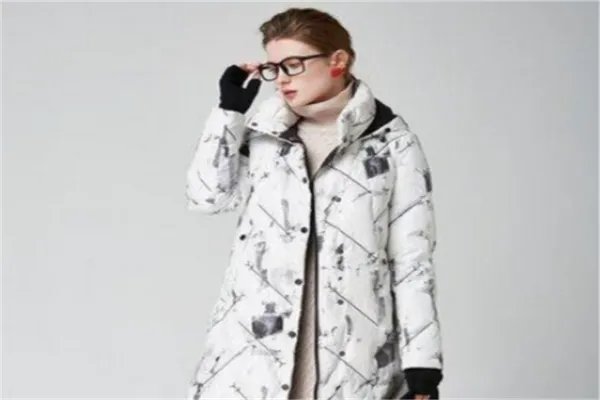 韩国服装品牌十大排名 衣恋韩国知名服装品牌要求很高