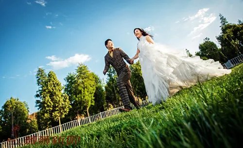 算命婚姻何时结婚揭秘  算算你几岁结婚