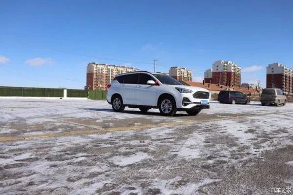 没有一个冬天不可逾越，没有一个春天不会来临，感谢哈弗M6相伴