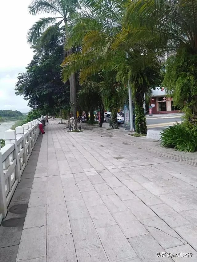 十一云南旅游应该带什么？