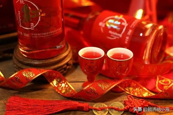 红曲酒应该怎么泡呢？