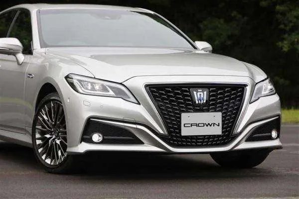 二手皇冠买几年的最好