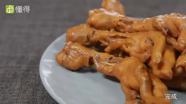卤鸡爪的做法