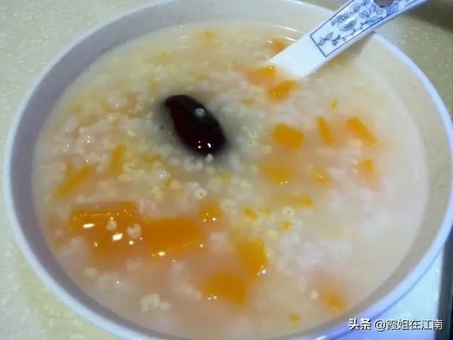 本人想开一个门面店的早餐生意，谁可以指导一下做什么早餐比较好？