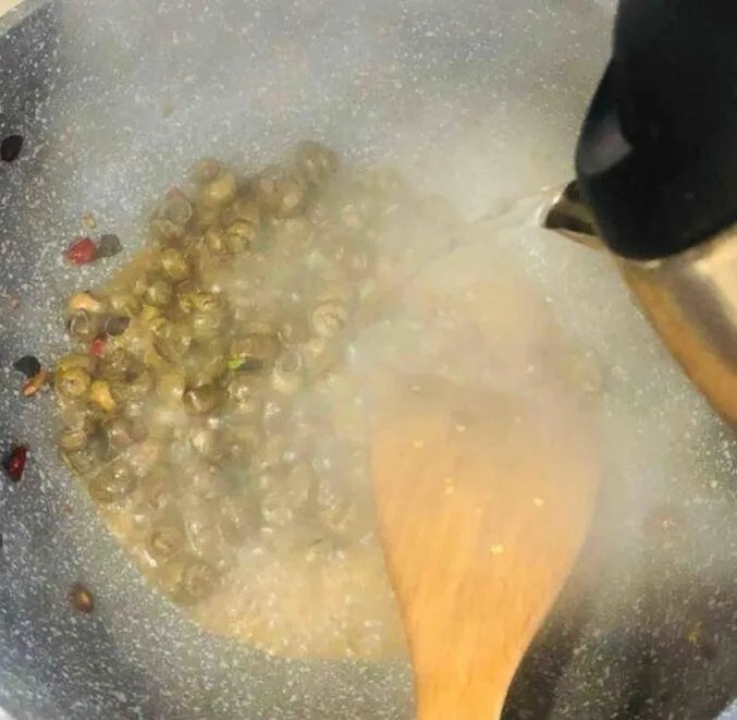 大螺丝怎么炒好吃