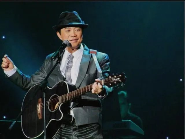 区瑞强在香港是什么地位？