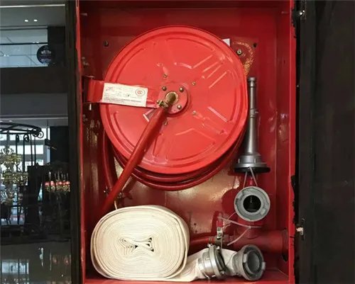 消火栓系统由什么组成