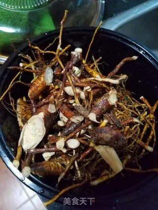 五指毛桃煲猪骨