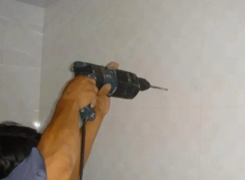 瓷砖可以打孔吗