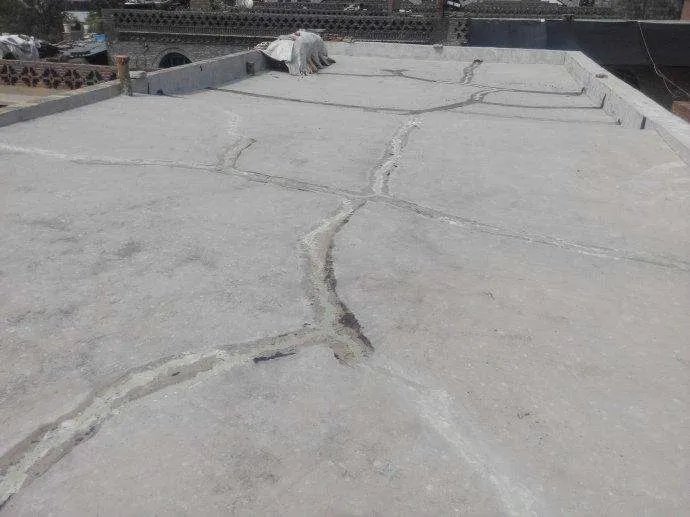 混凝土产生裂缝的原因是什么