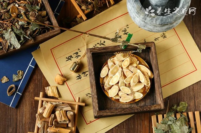 白芍价格：2011年8月混等统货22-23元