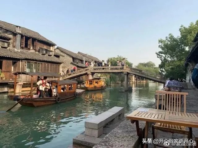 孙红雷与王俊迪到乌镇干什么?