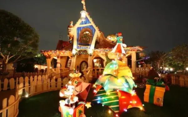 第一个迪士尼乐园酒店