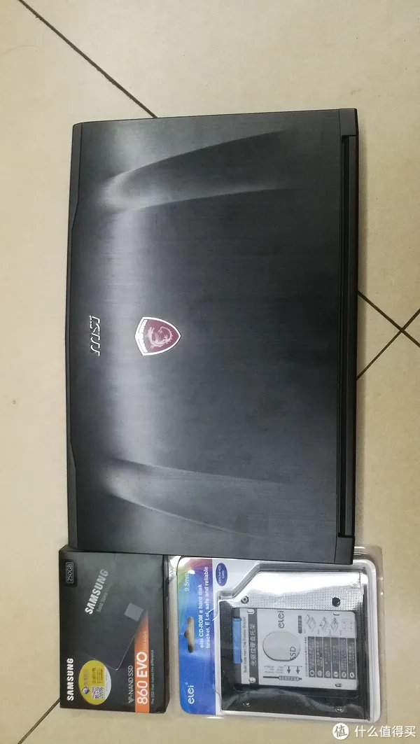 笔记本光驱位加装固态硬盘手把手教程，简单无拆机，几个步骤让旧机焕发活力