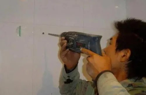 瓷砖可以打孔吗