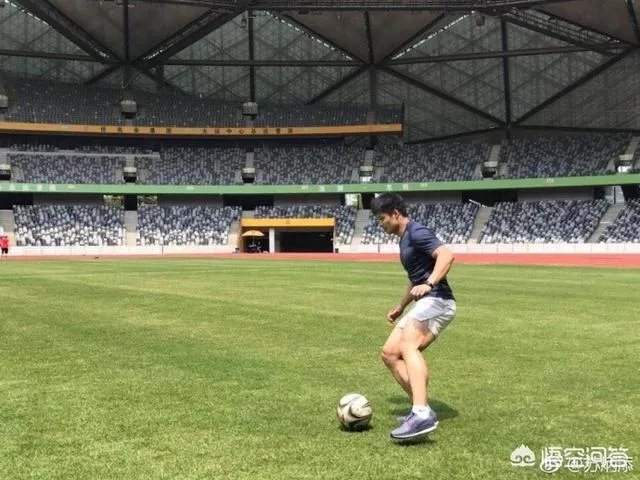 苏炳添微博秀脚法，你怎么看？