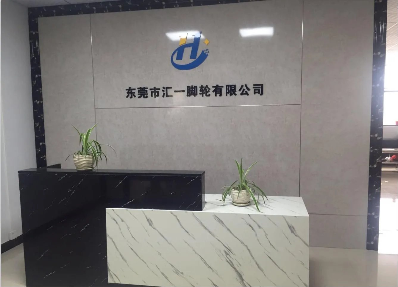 万向脚轮就买一对可以吗