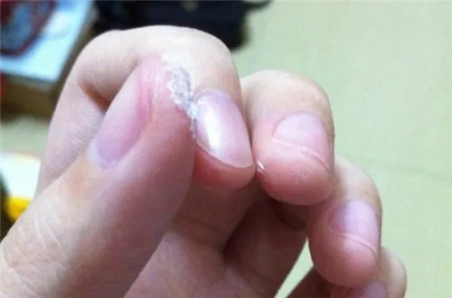 胶水怎么洗呢 得要学会这四种方法