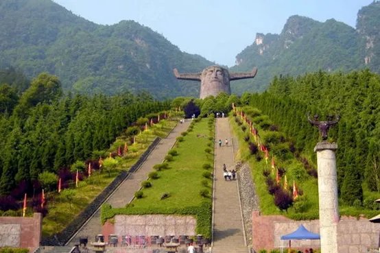 湖北有什么好玩的旅游景点推荐？