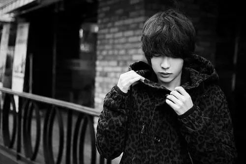 独一无二的扎心网名二字