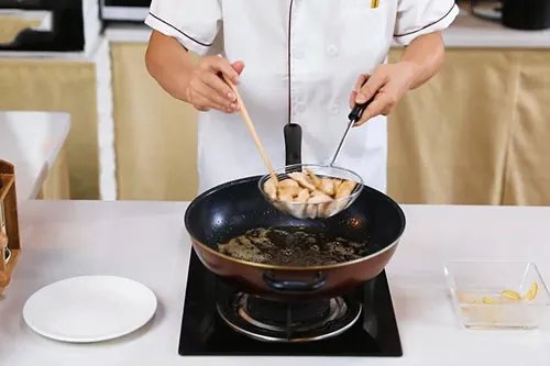 糖醋里脊的做法 糖醋里脊的家常做法