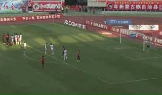 中超第19轮，重庆斯威队替补门将隋维杰被主裁判出示红牌，如何评价此事？