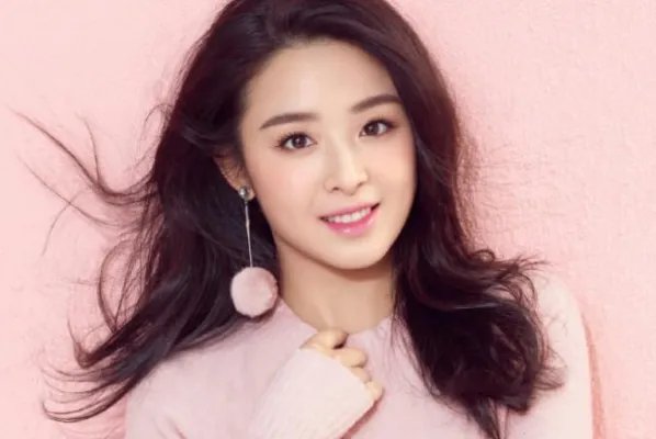 张含韵最经典的歌曲top10：《想唱就唱》上榜，满满都是正能量